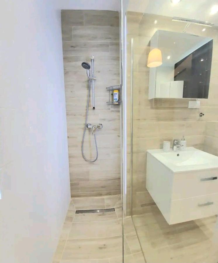 Cracow Novum Apartment Downtown 4 Persons Krakau Buitenkant foto