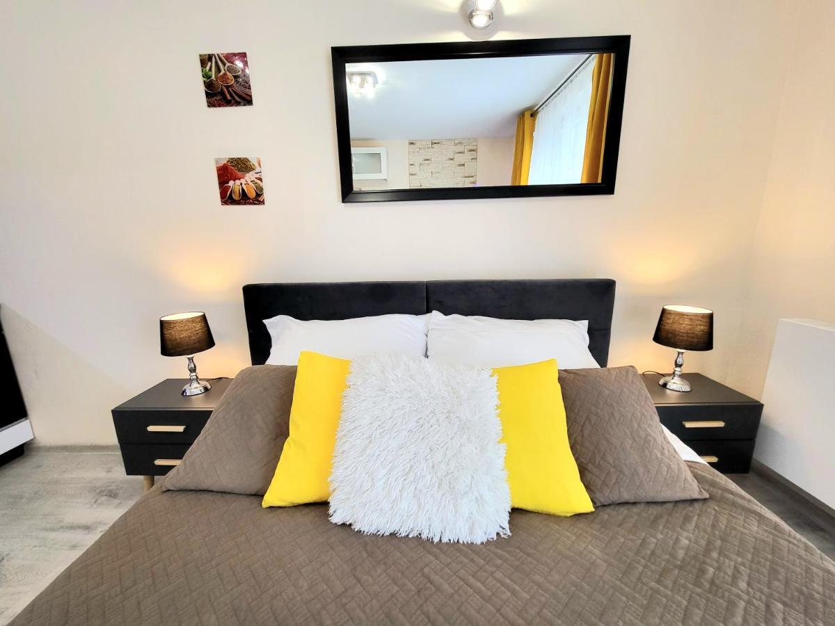 Cracow Novum Apartment Downtown 4 Persons Krakau Buitenkant foto