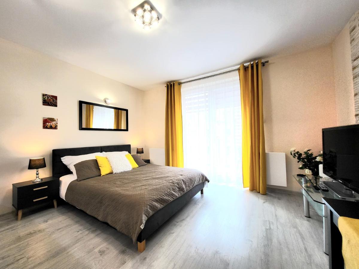 Cracow Novum Apartment Downtown 4 Persons Krakau Buitenkant foto